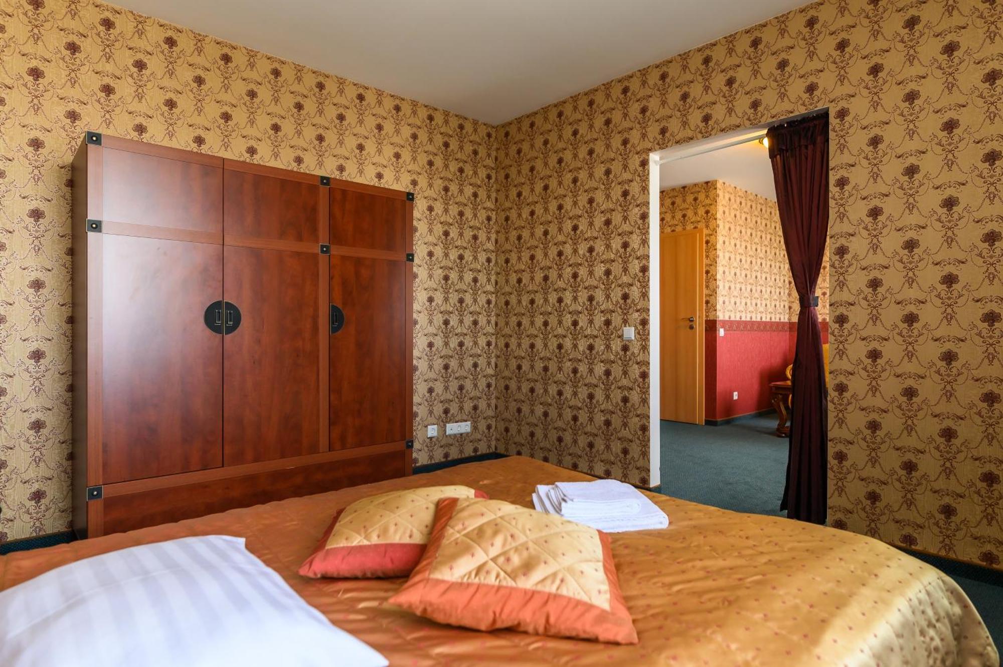 Coliving Synet Apartment Mazeikiai Luaran gambar