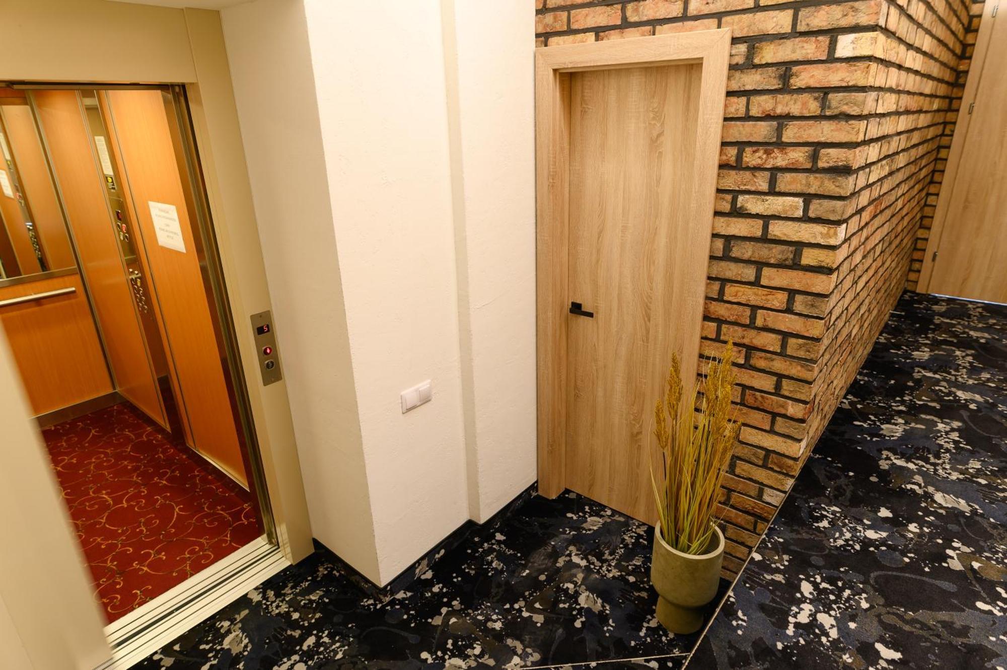 Coliving Synet Apartment Mazeikiai Luaran gambar